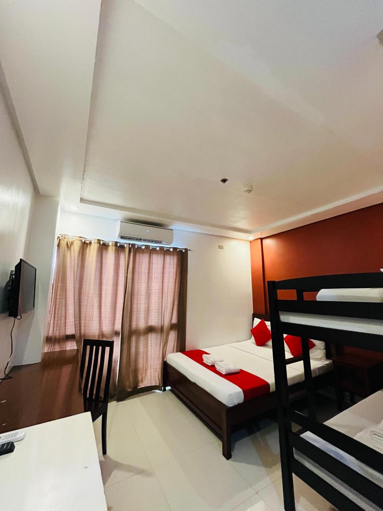Royale Parc Hotel Puerto Princesa Palawan Exterior foto